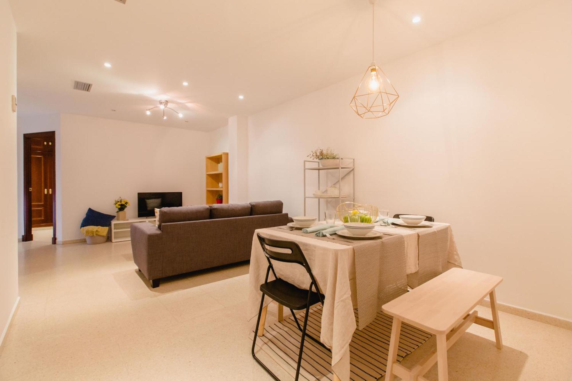 Apartamento El Patio De Canovas كاديز المظهر الخارجي الصورة